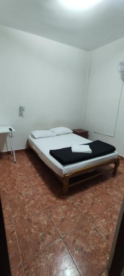 Guest House 툼베스 외부 사진